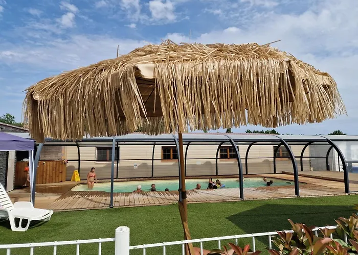 Camping Les P\'tites Maisons dans la Prairie